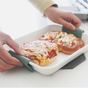 Silicone Pot Holders, one pair
