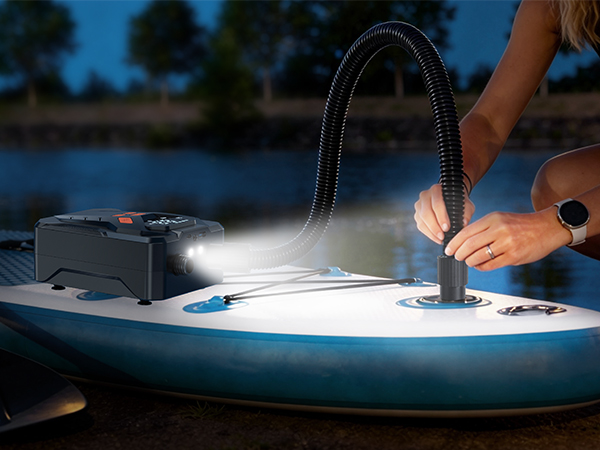 Built-in emergency light for easy use at night.