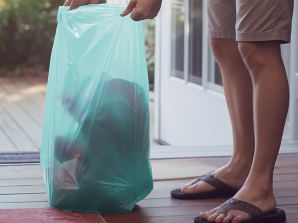 8 gallon trash bags