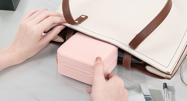 jewelry case