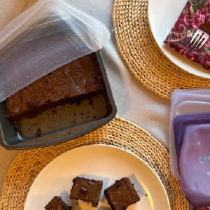 Stretch lid as replacement baking dish lids