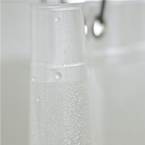 closeup water repel