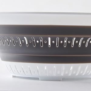 spaghetti strainer