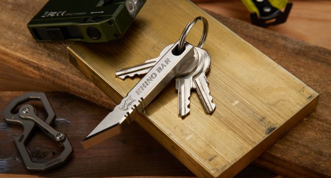 Shows milspin rhino bar on a key chain