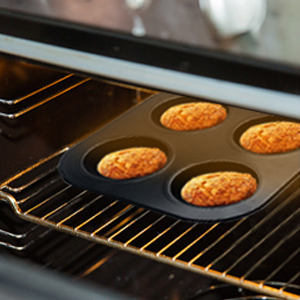 4-Hole Muffin Pan