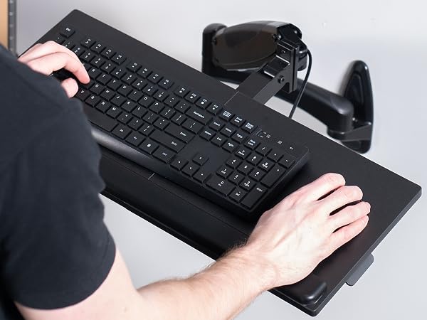 full size keyboard and mouse