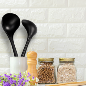 PlasticLadleSpoon4