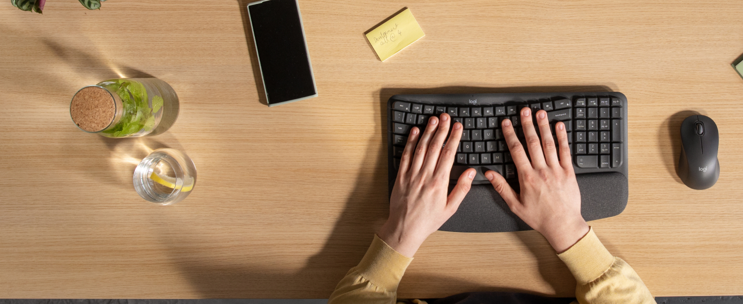 Wave Keys MK670 Combo, Wireless Ergonomic Keyboard with Signature M550 L Wireless Mouse