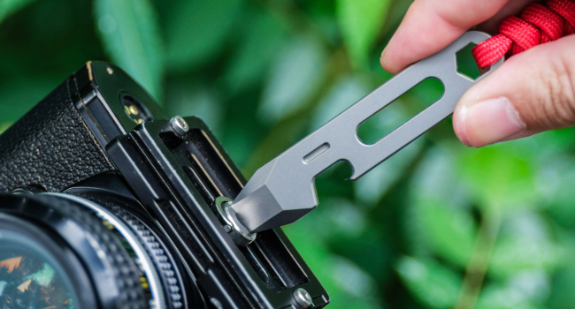 Slotted screwdriver