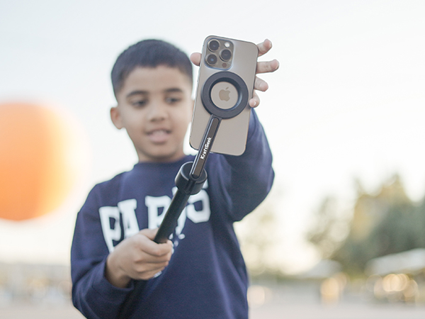 KraftGeek magsafe phone tripod stand with remote