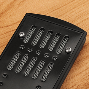 Cigar humidifiers