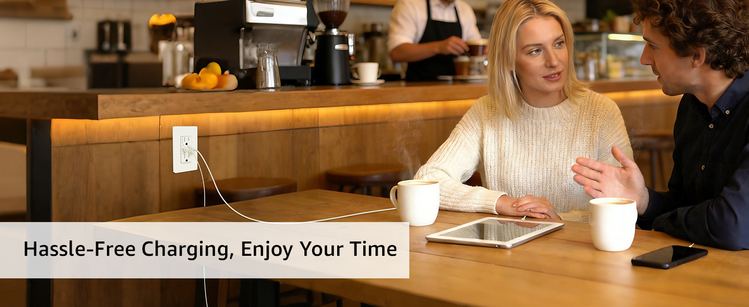 usb c outlet fast Charging in cafe, Enjoy Your Time.