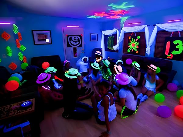black light bar
