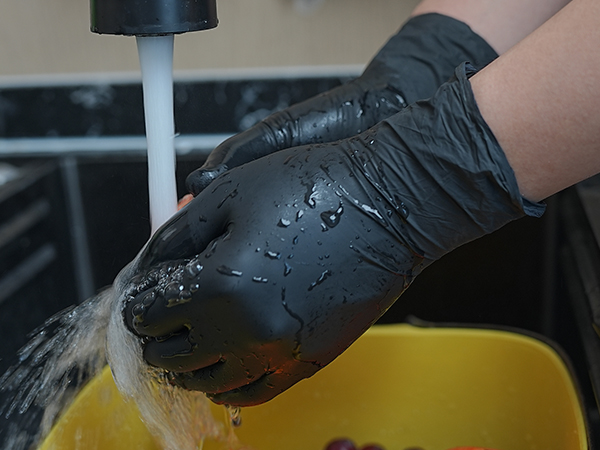 5 mil nitrile gloves