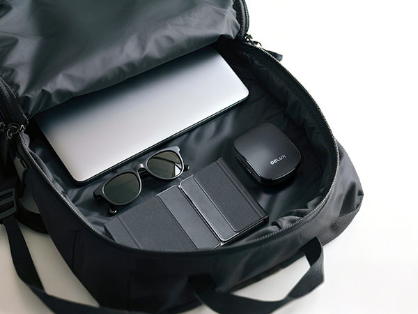 foldable design easy to carry everywhere