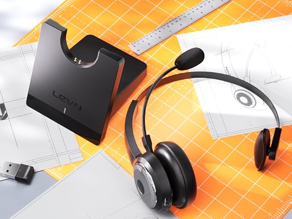 Wireless headphones with mic