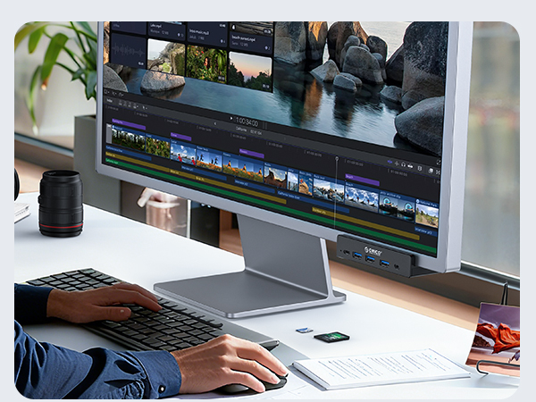 CLIP DOCKING STATION