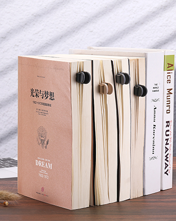 https://m.media-amazon.com/images/S/aplus-media-library-service-media/53eb5d1c-b3e9-4ac4-8043-38fd4d510cd1.__CR0,0,362,453_PT0_SX362_V1___.jpg