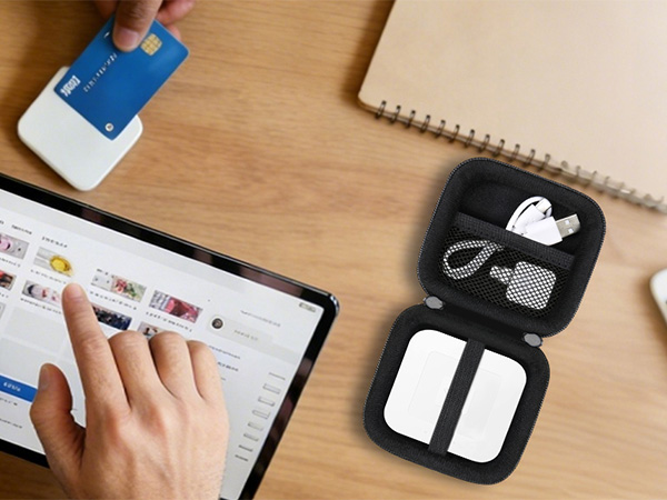 square reader case