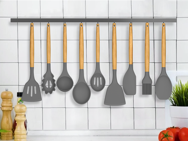 kitchen utensils
