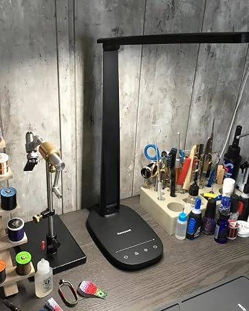 https://m.media-amazon.com/images/S/aplus-media-library-service-media/95095107-b232-448b-9e03-7600032dfdd2.__CR321,0,959,1200_PT0_SX362_V1___.jpg
