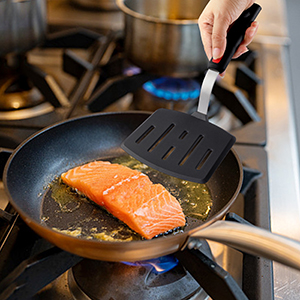 silicone fish spatula