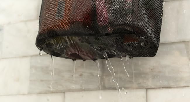 shower totes