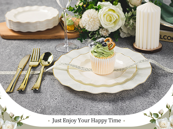 gold plastic plates and silverware