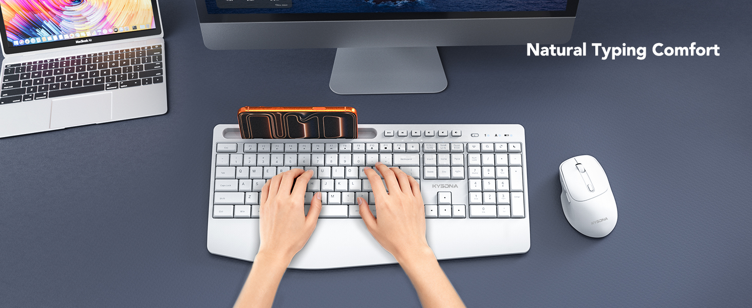 full size comfotable keyboard