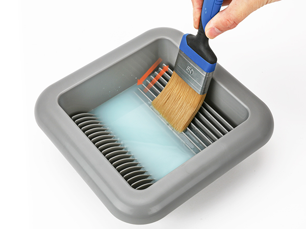 paint brush cleaner tool