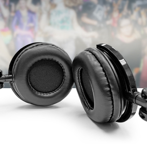 AxcessAbles SH-49 Over-Ear Studio Headphones wired