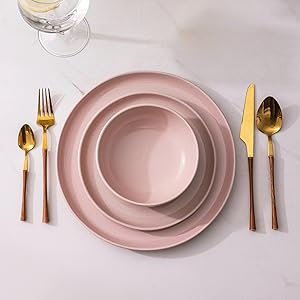 dinnerware sets