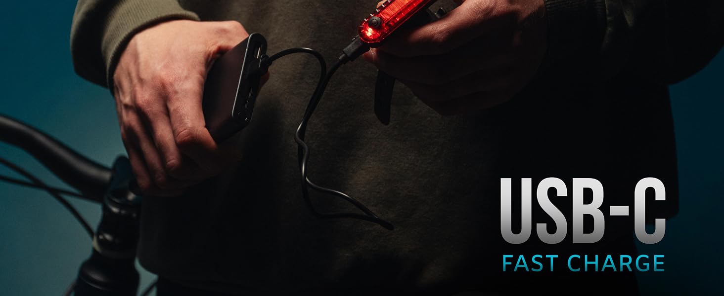 Kit-R1 rear bike light, compact design, USB rechargeable, red LED light
