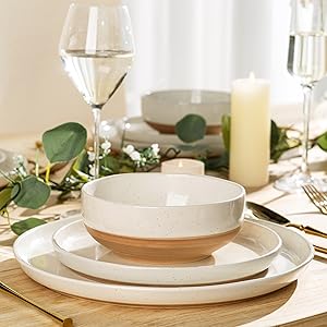 PLATES AND BOWLS SET