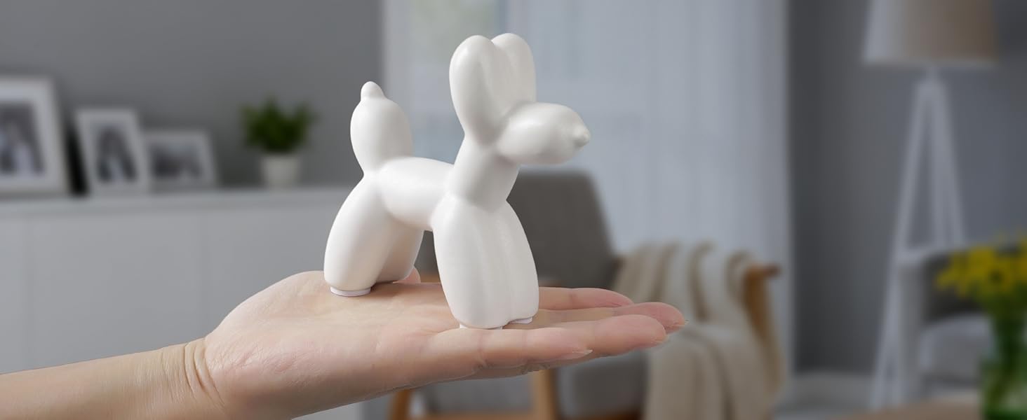 White Balloon Dog