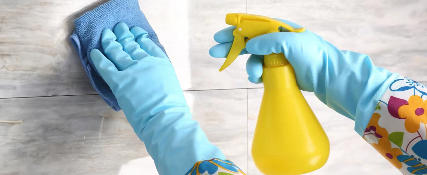 cleaning gloves