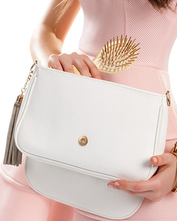 purse hair brush