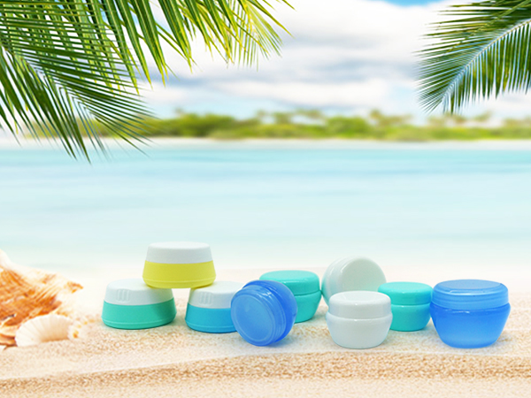 travel container
