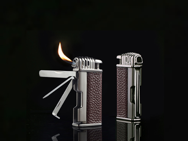 3-in-1 pipe lighter with pipe tools