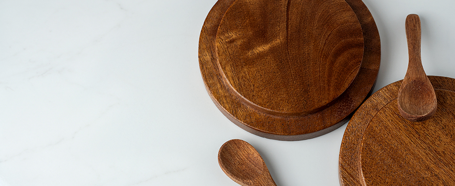 salt and pepper bowls