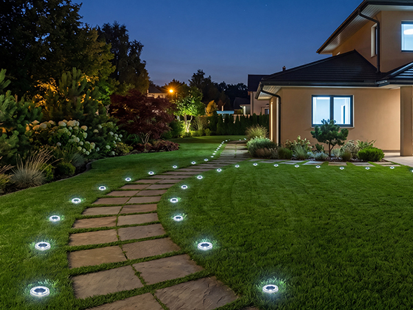 yard lights outdoor solar powered