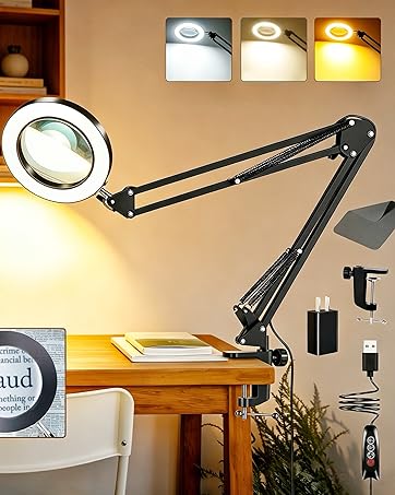 magnifying glasses with light for close work