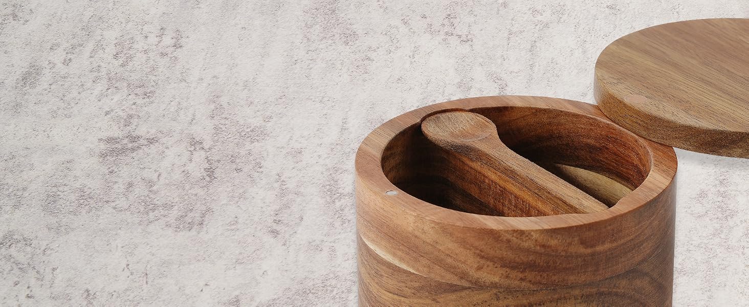 salt and pepper box