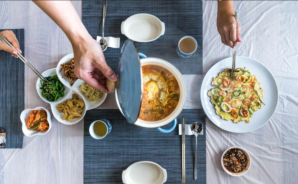 Bring flagest chopsticks, bring health home.
