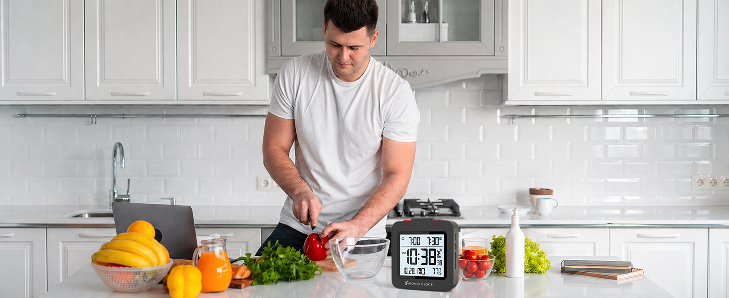 self setting clock