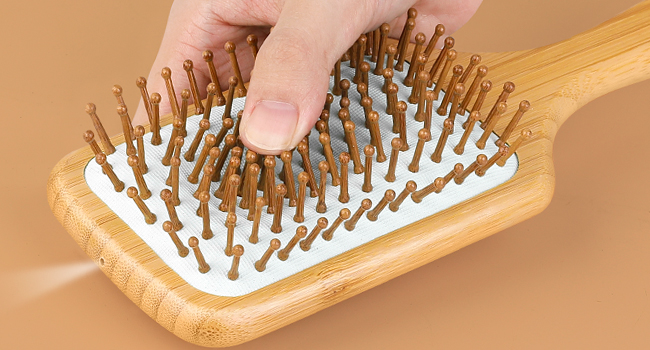 wooden hair brush