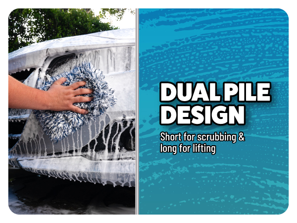Dual pile microfiber wash mitt cleaning foam covered car paint during automotive wash process