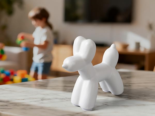 White Balloon Dog