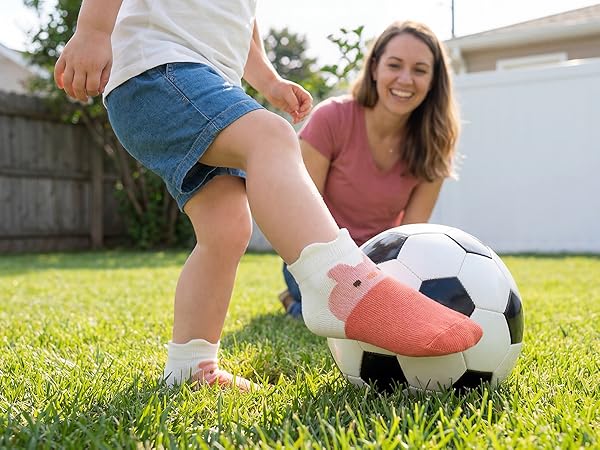 play socks with grips