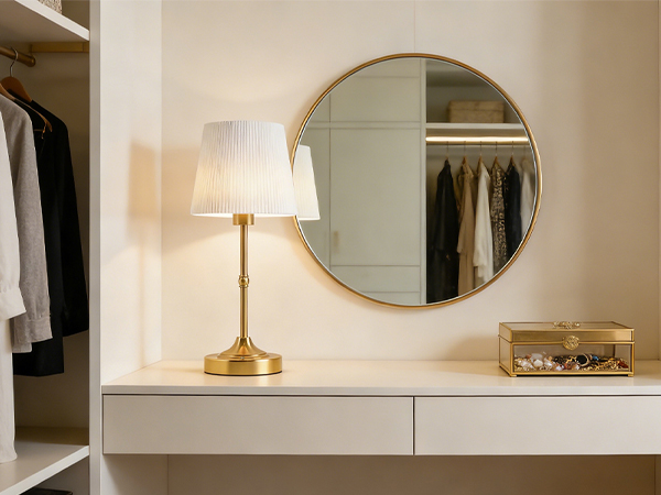 cordless rechargeable table lamp